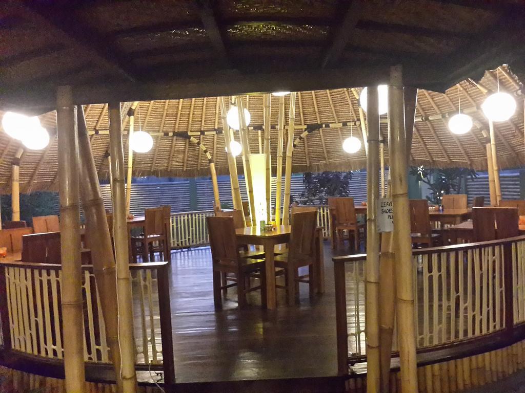 Oasi Bungalows Hotel Gili Air Exterior foto