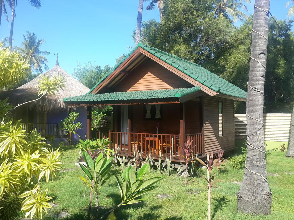Oasi Bungalows Hotel Gili Air Exterior foto