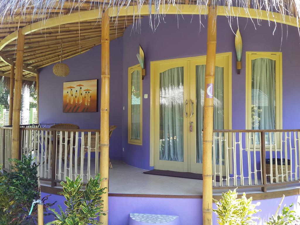 Oasi Bungalows Hotel Gili Air Exterior foto