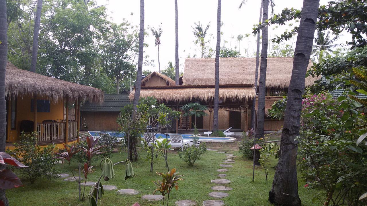 Oasi Bungalows Hotel Gili Air Exterior foto