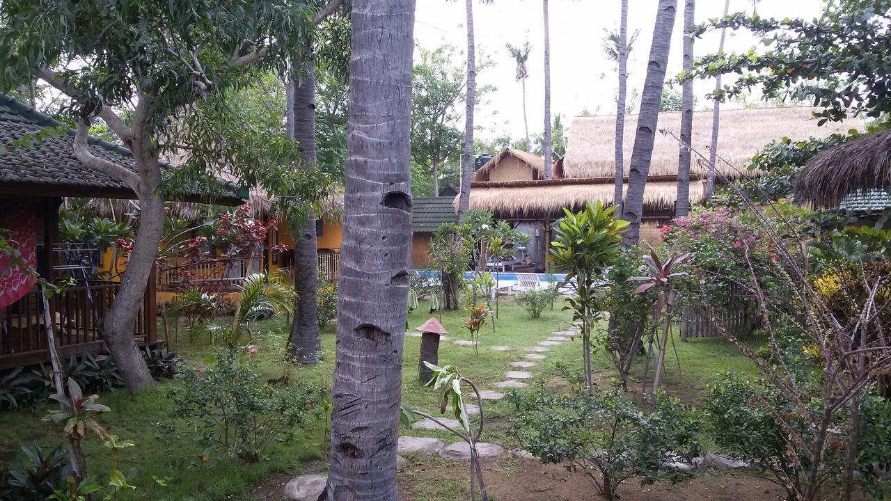 Oasi Bungalows Hotel Gili Air Exterior foto