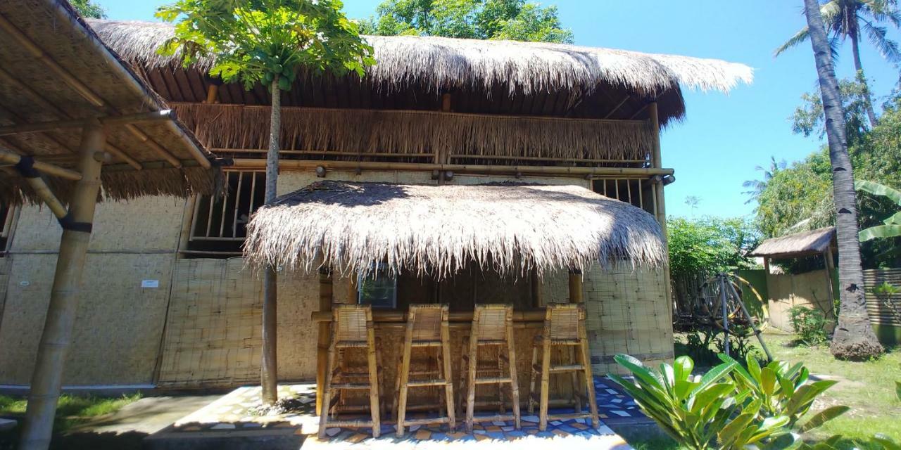 Oasi Bungalows Hotel Gili Air Exterior foto