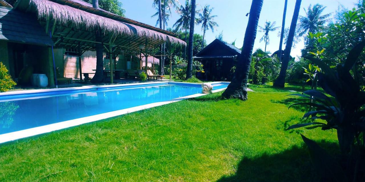 Oasi Bungalows Hotel Gili Air Exterior foto