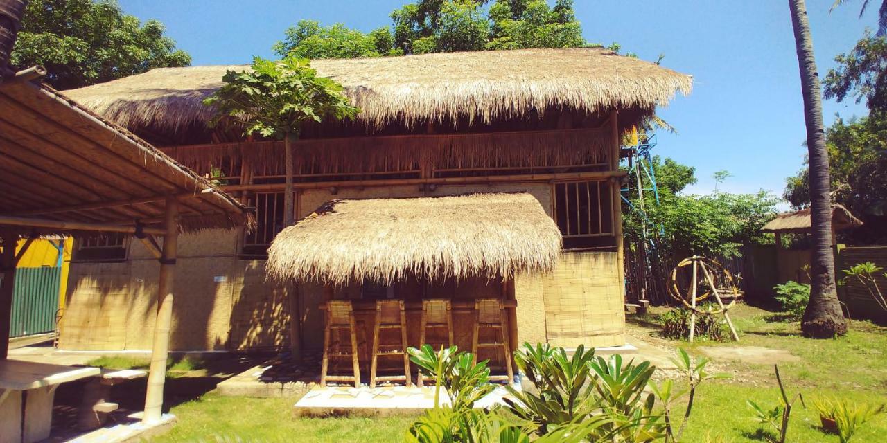Oasi Bungalows Hotel Gili Air Exterior foto